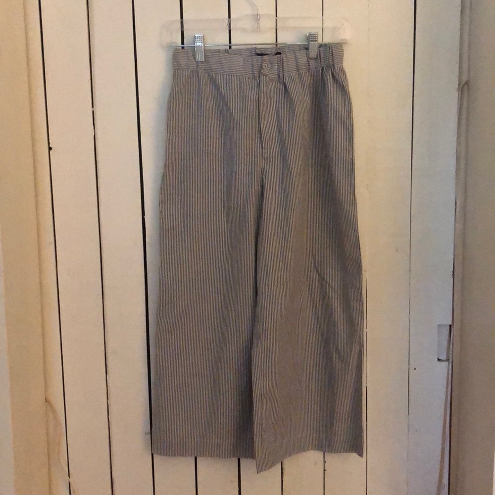 Cropped pants